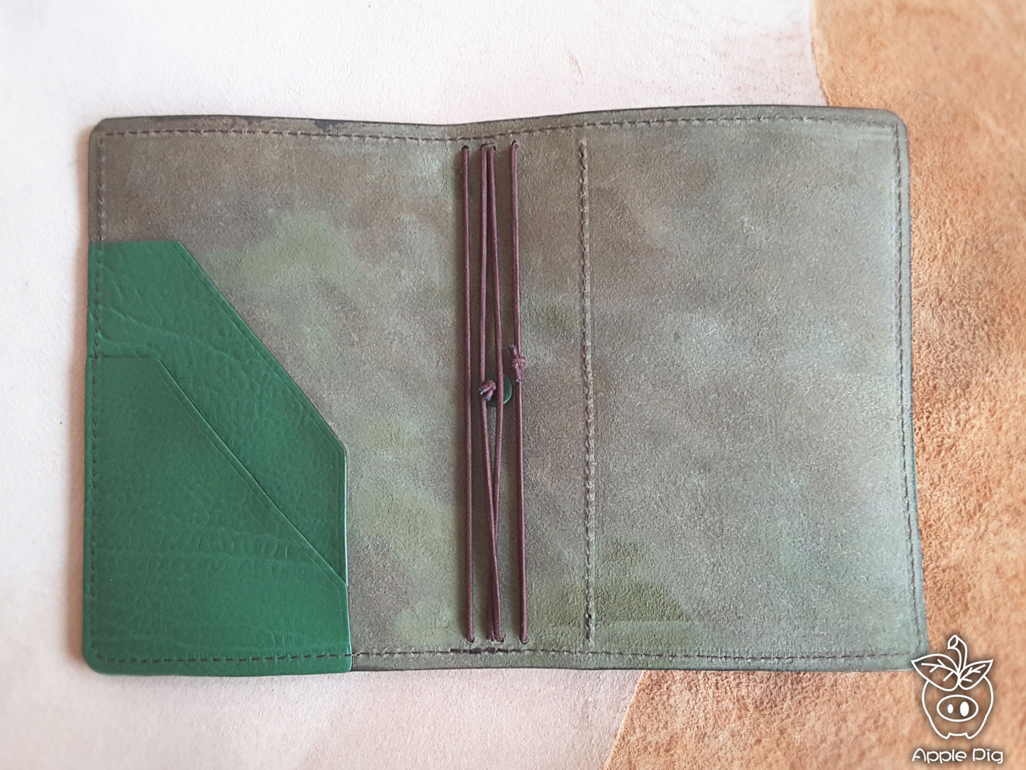 ApplePig Mix Traveler's Notebook