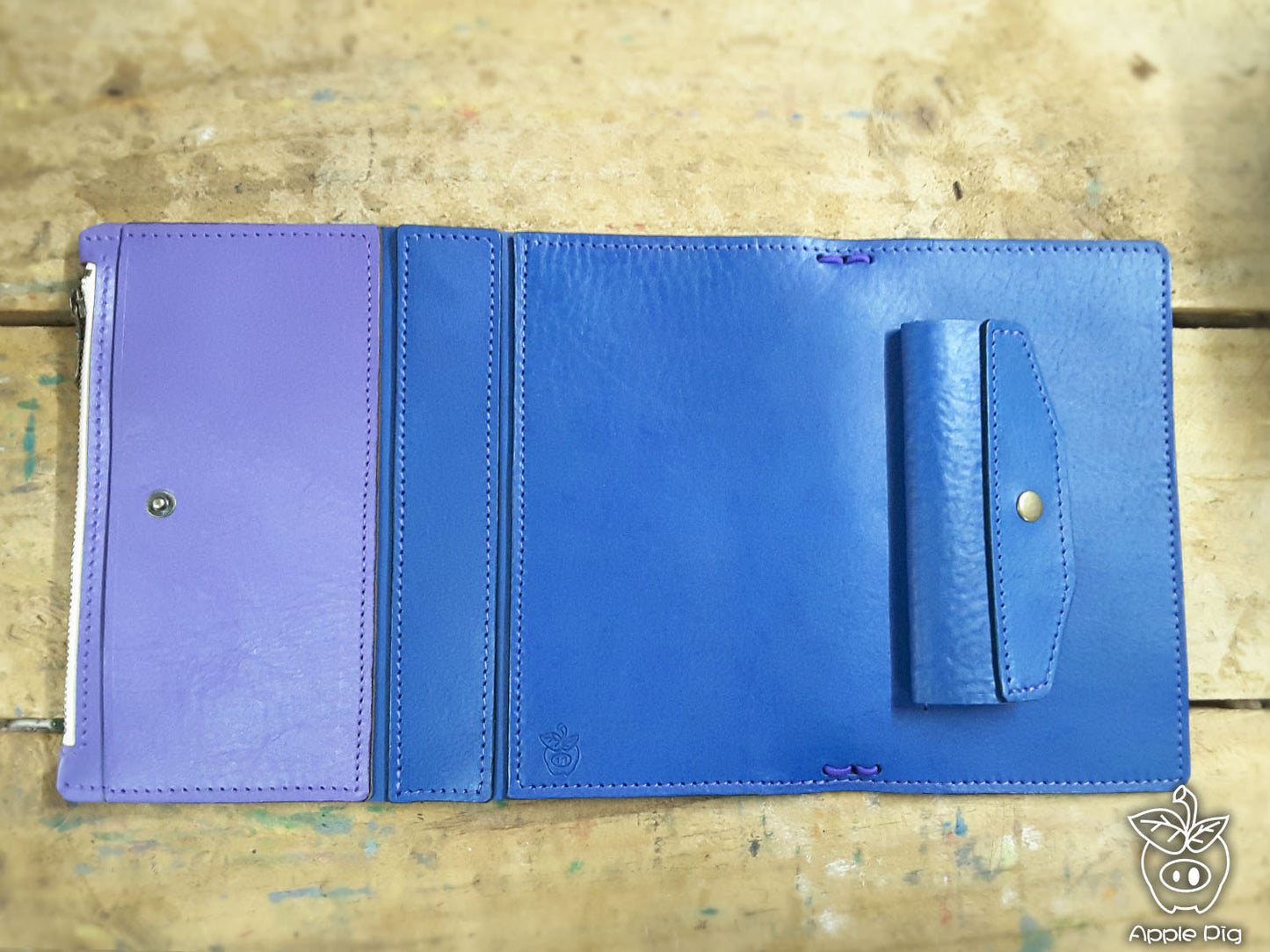 ApplePig Tri fold wallet
