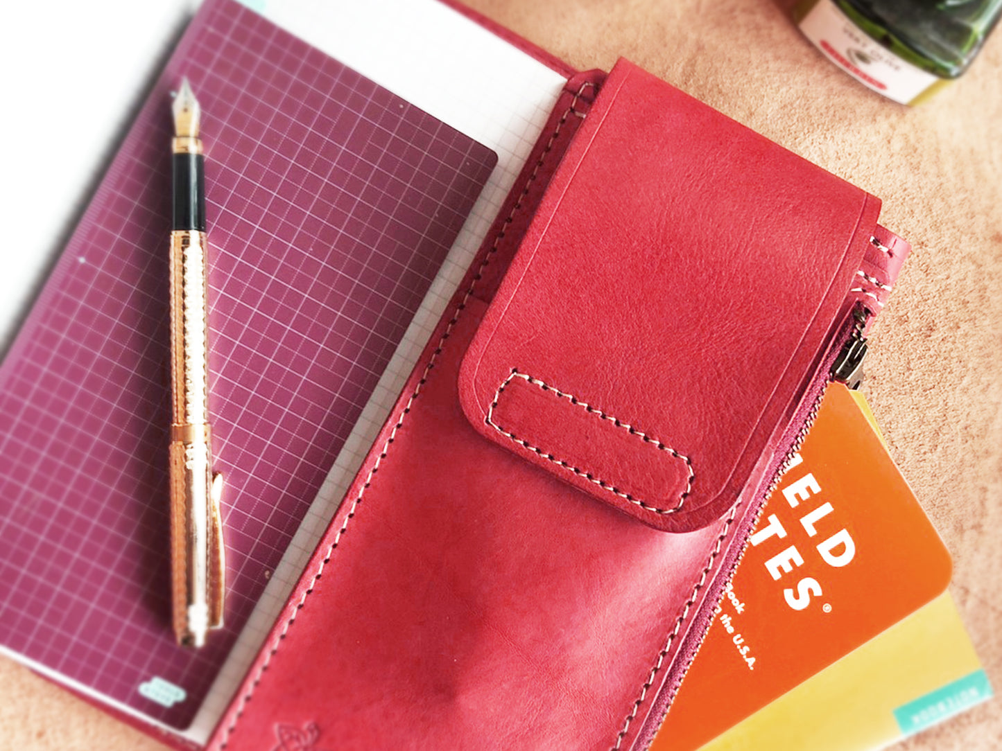 ApplePig Tri fold front pocket Traveler's Notebook