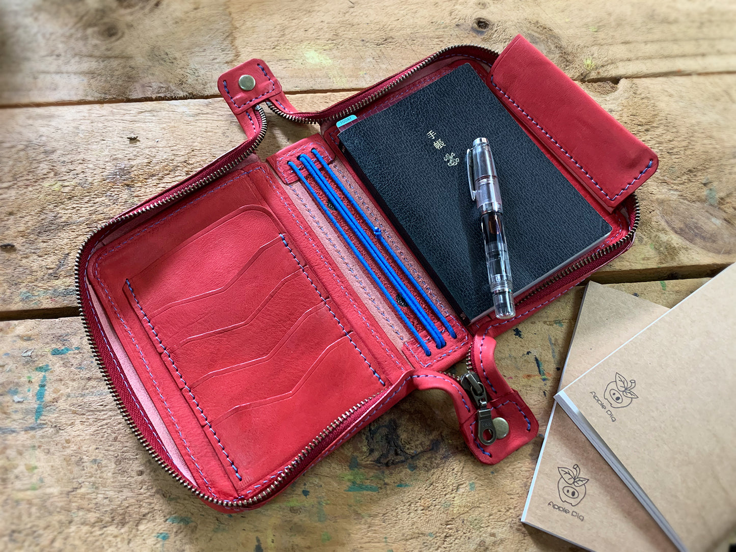 ApplePig zipper case traveler's notebook