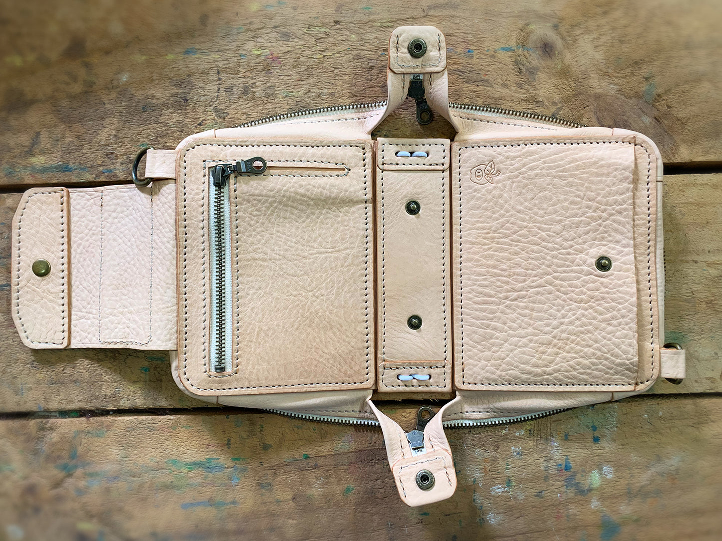 ApplePig zipper bag traveler's notebook