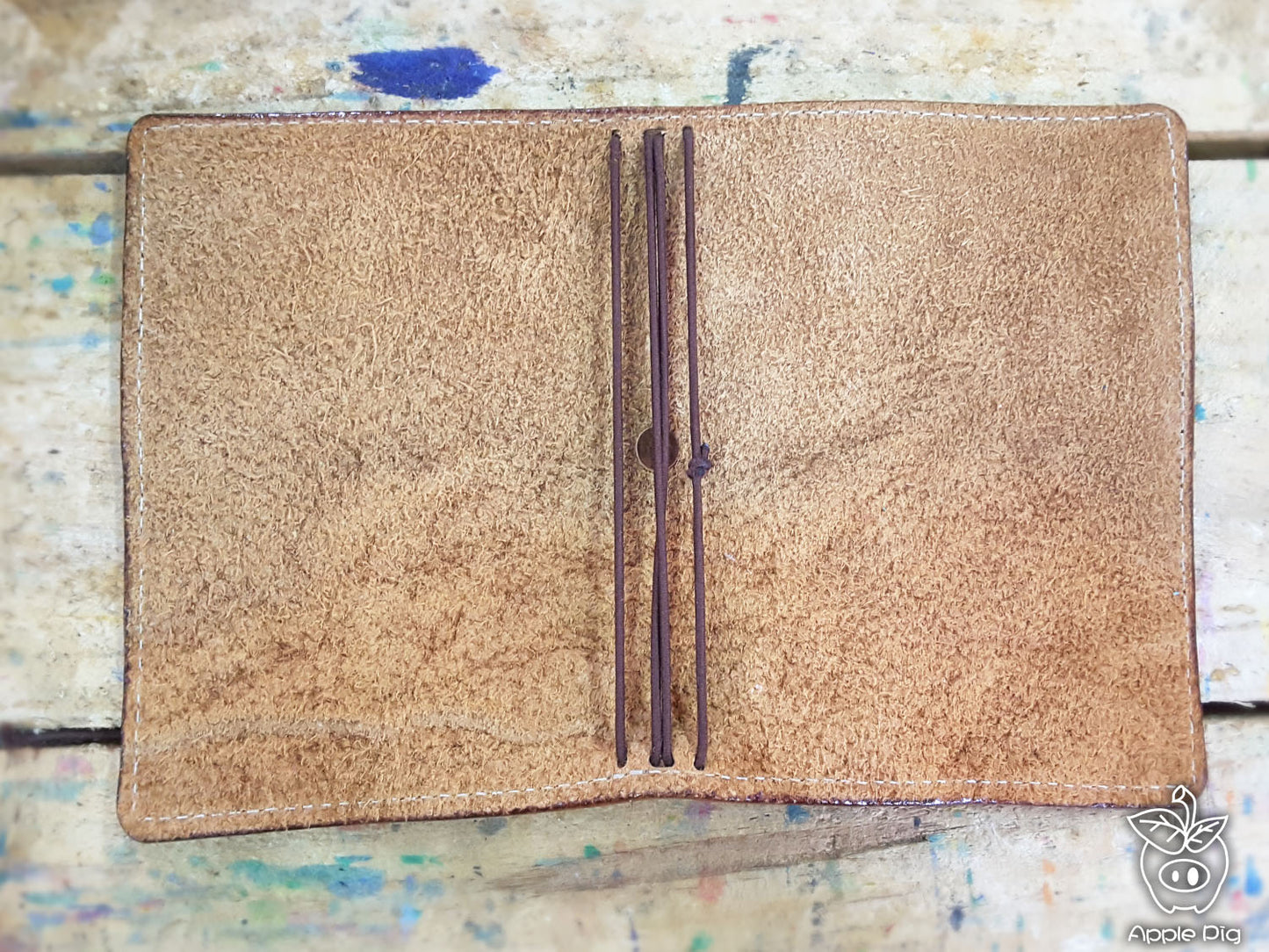 Apple Pig Leather"Naughty Fox" Traveler's Notebook