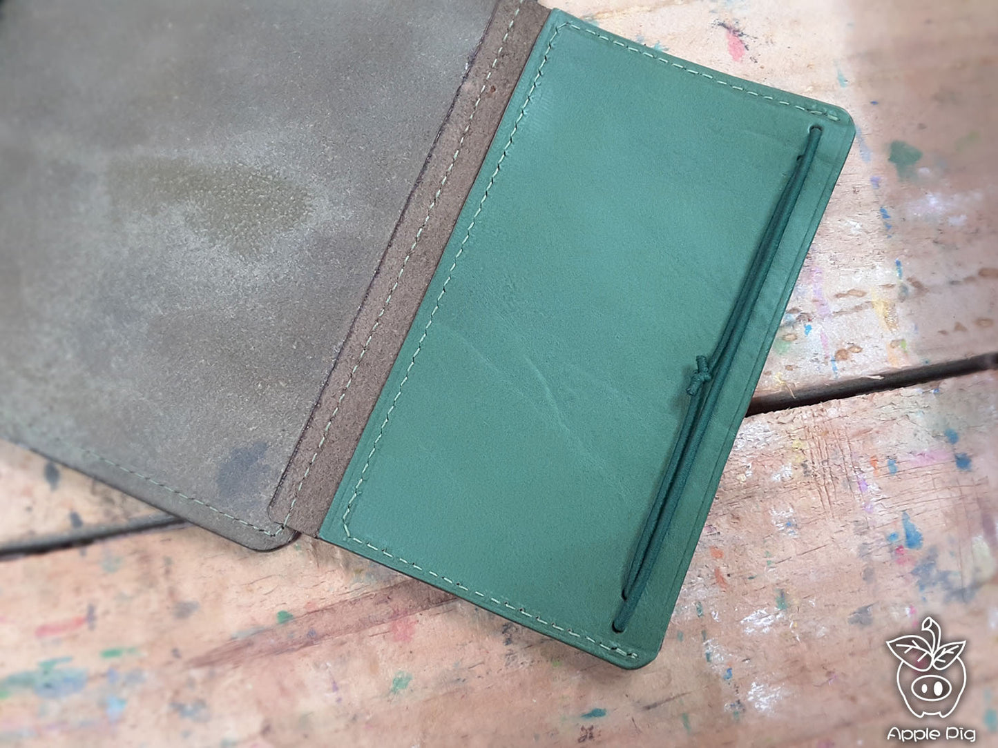 Add on(Apple pig"  Write Right Pocket")