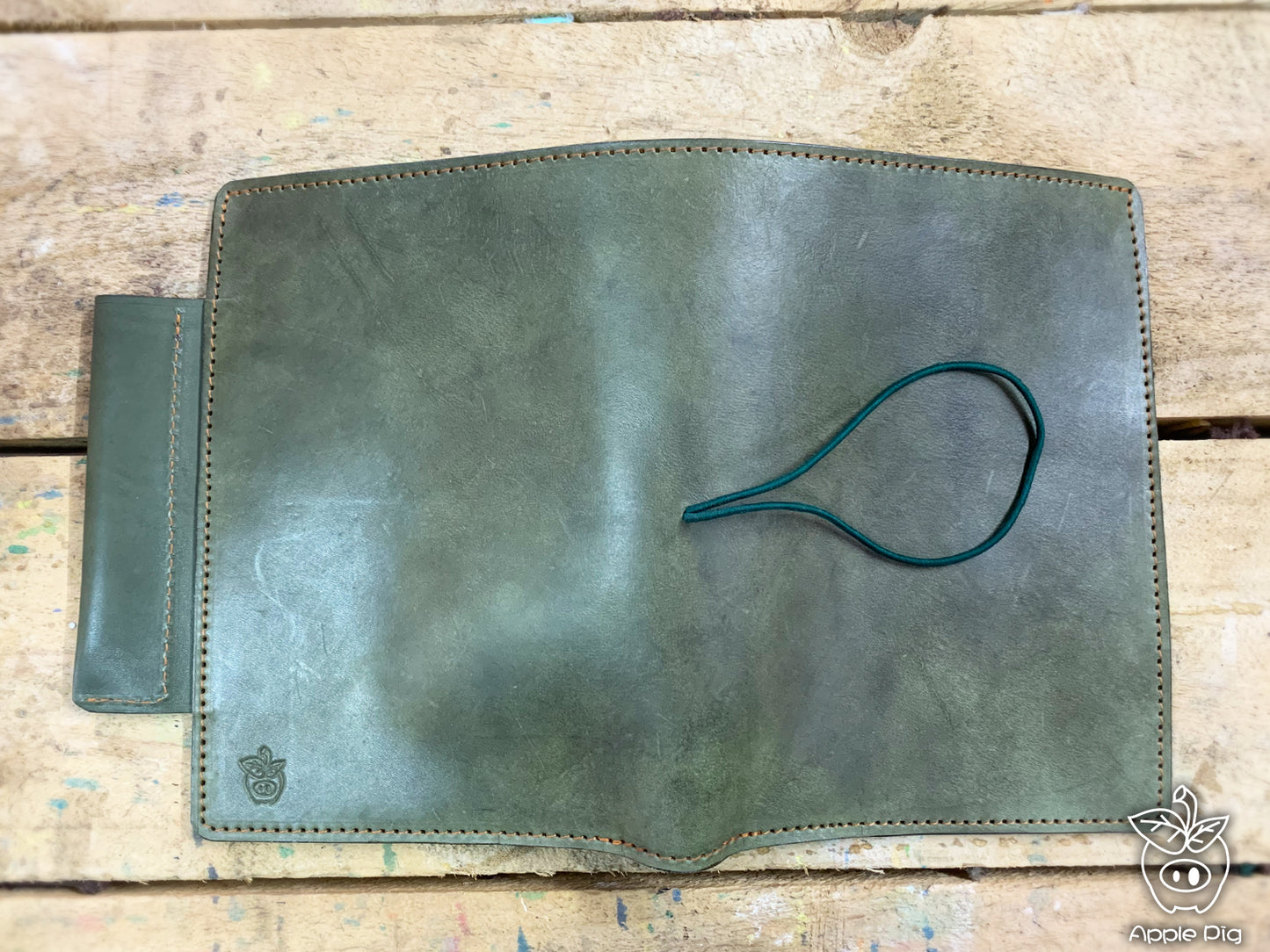 big back pocket (for all kinds leather)Apple Pig Traveler's Notebook