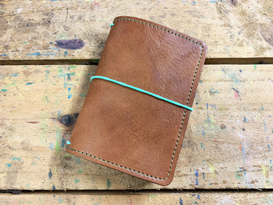 Apple Pig Leather"Latté" Traveler's Notebook