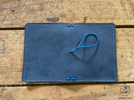 Apple Pig Leather"Deep Blue" Traveler's Notebook