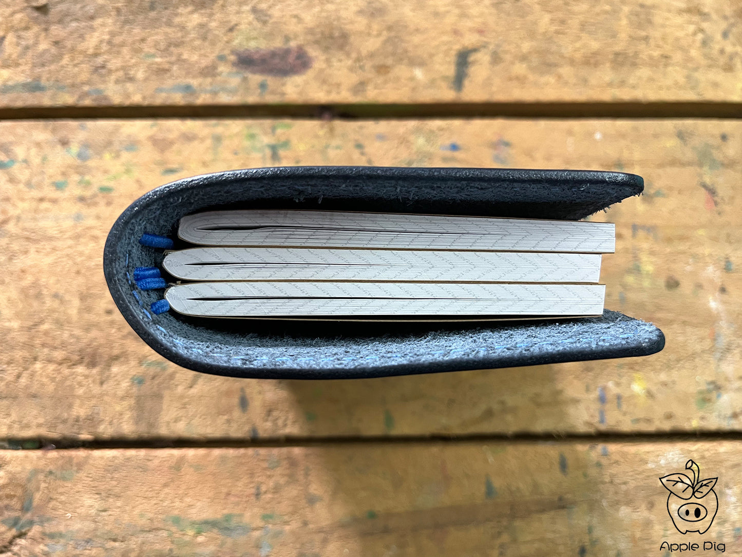 Apple Pig Leather"Deep Blue" Traveler's Notebook