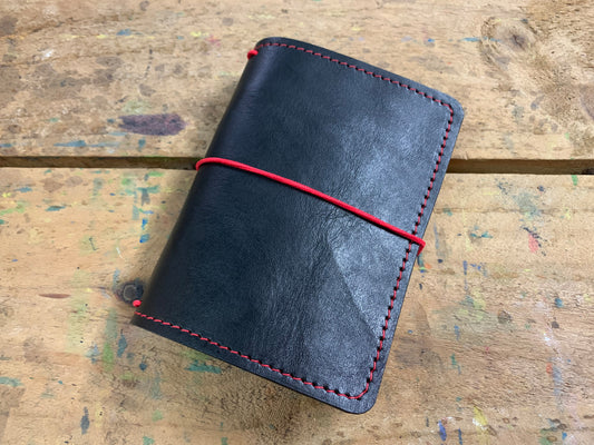 Apple Pig Leather"Ji Ji" Traveler's Notebook