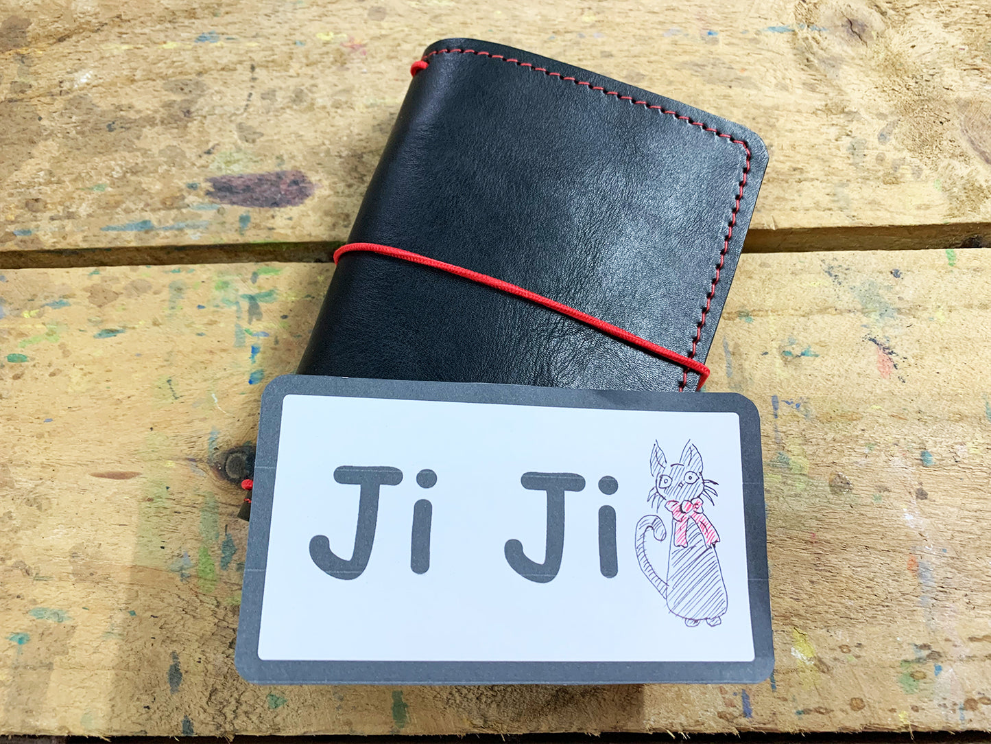 Apple Pig Leather"Ji Ji" Traveler's Notebook